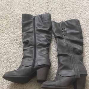 Women's gray boots
